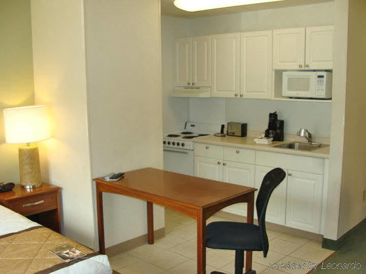 Extended Stay America Suites - Philadelphia - Mt Laurel - Pacilli Place Mount Laurel Buitenkant foto